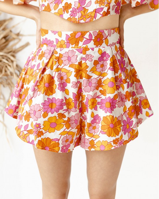 farrah flower shorts